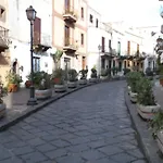 Nyaraló Centrostoricolipari