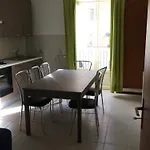 Nyaraló Centrostoricolipari *