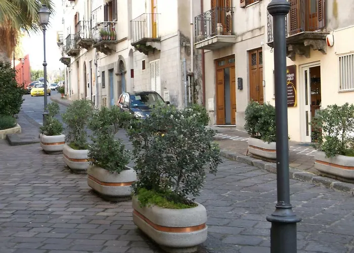 Via Giuseppe Garibaldi 115