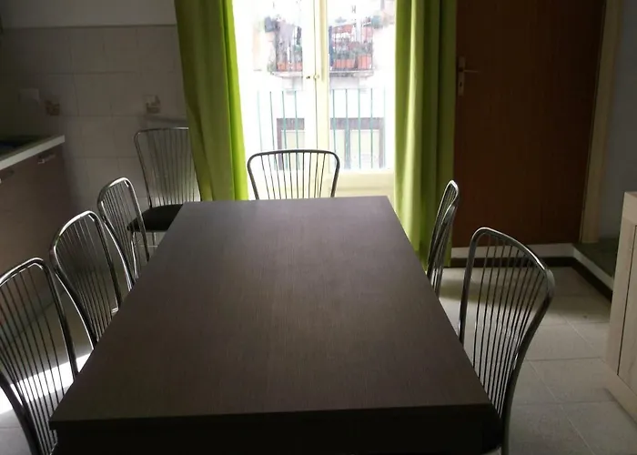 Centrostoricolipari Nyaraló *