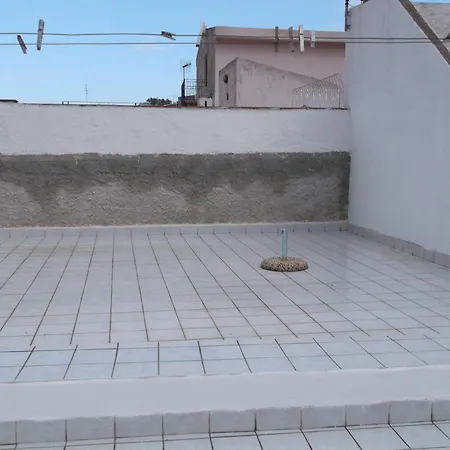 Casa vacanze Via Giuseppe Garibaldi 115 *