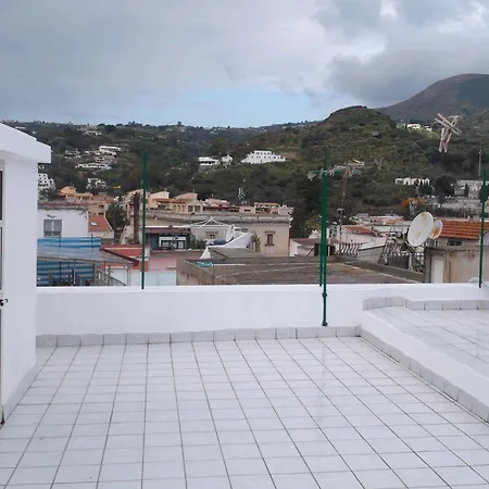 Casa vacanze Via Giuseppe Garibaldi 115 *