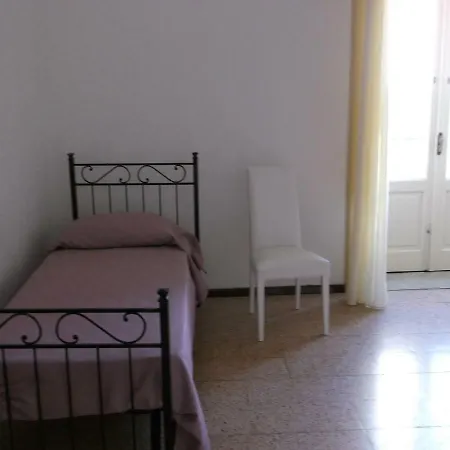 Via Giuseppe Garibaldi 115 Città di Lipari